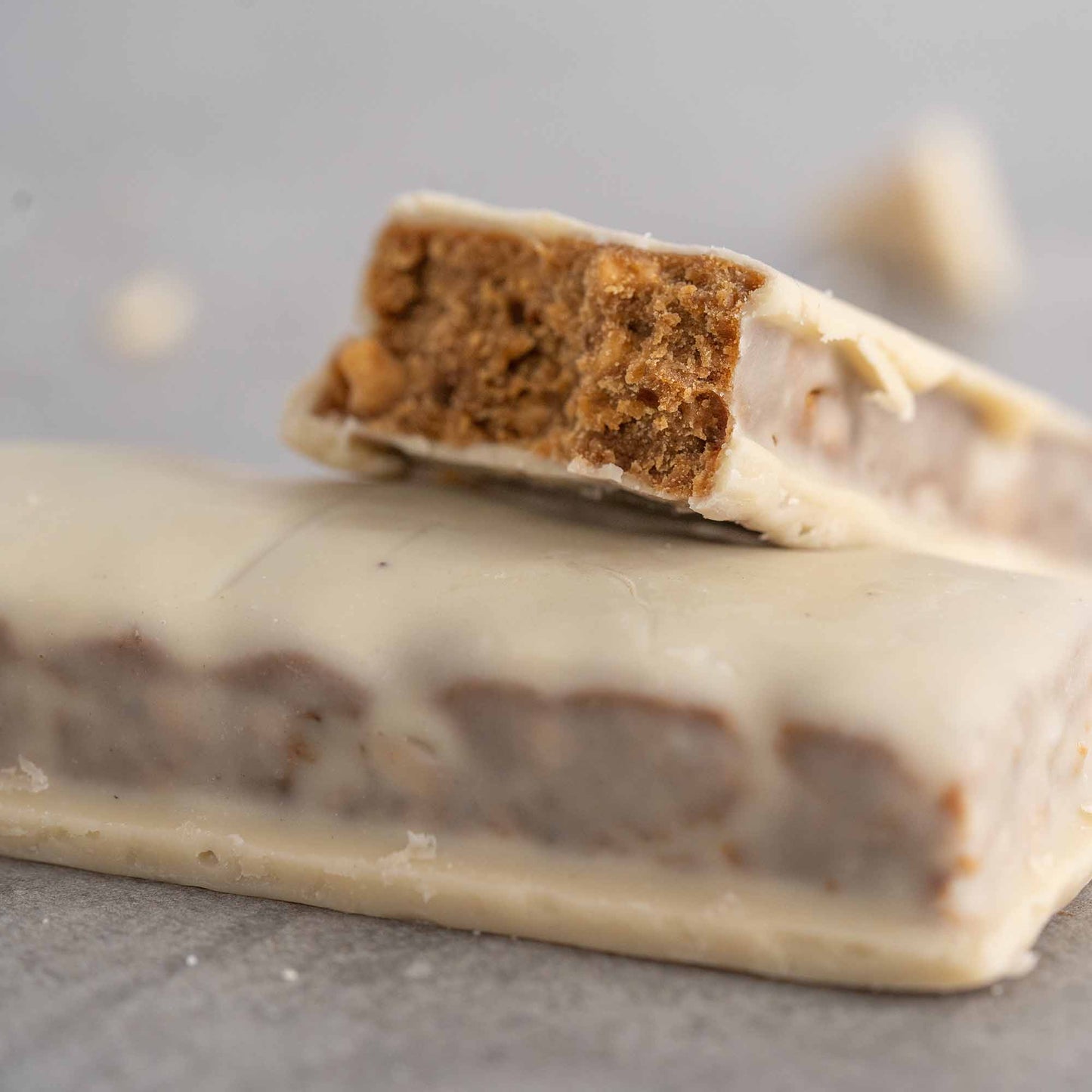 Bio PROTEINRIEGEL - Peanut White Choc (12er Box)